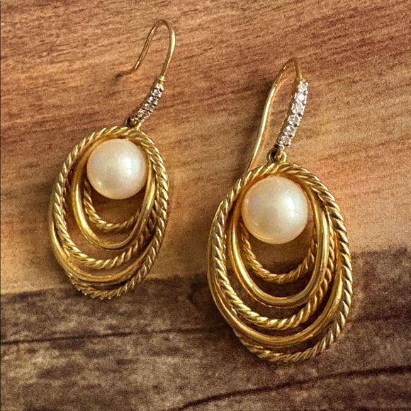 David Yurman Jewelry - David Yurman 18K Gold, Pearls and Diamonds Earrings